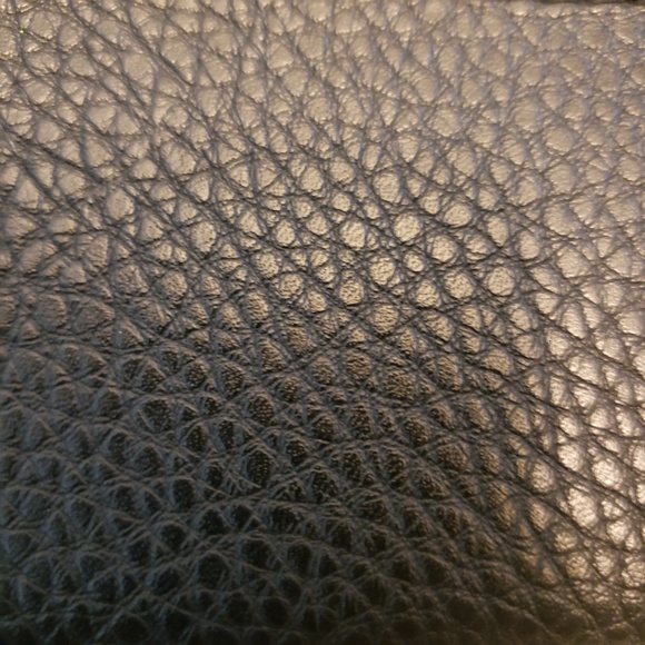 Kenneth Cole Wallet - Picture 5 of 5